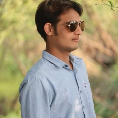 ManishY30491095's profile picture. 