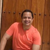 minhajc's profile picture. クリーニング会社のマネージャー。効率的なチーム運営と顧客満足を追求し、清潔で快適な環境を提供します。