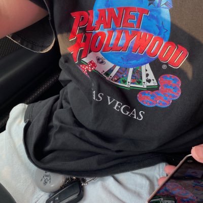 Niriy_J's profile picture. 