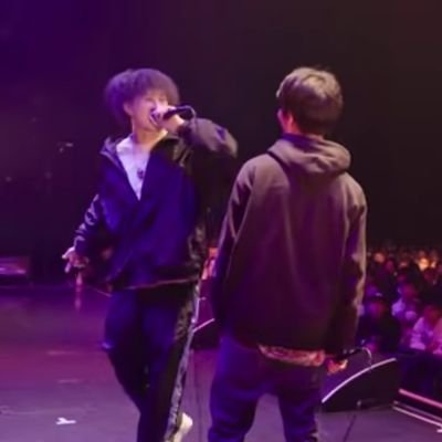 ホロ箱推しでゲーム、HIPHOP、レゲエ、MCバトル好きな東京サポの高校生
HJ垢 @Augusthj09
さぶ @Augustsub