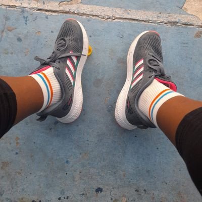 JosieGi05's profile picture. 