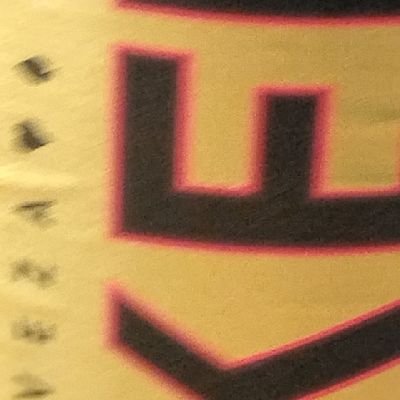 Lchicqtriste's profile picture. 