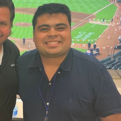 Morales18Edwin's profile picture. Spanish Communications/translator for @rockies 🇵🇷🇨🇴🇯🇵 |@cronkite_ASU | PAST: @astros, https://t.co/3EbPgDme89, AZcentral, AIA https://t.co/9bFVRk8hpm