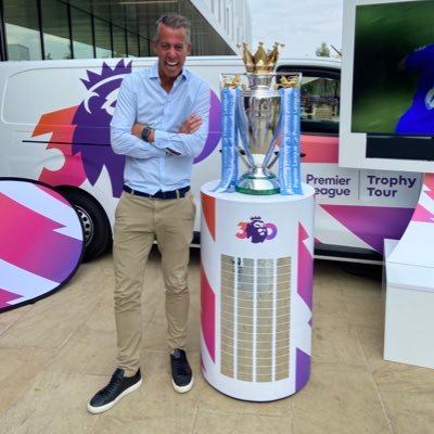 basildonvegas's profile picture. *once* massive in TV. Expert in teeth whitening, Sky Sports, reasonably priced vino and 80’s music. FulhamFC 👊🏼