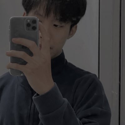 _ldat052's profile picture. instagram : _l.dzat02_