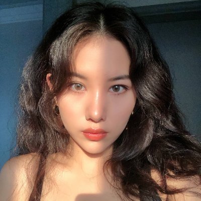 Bronya88416533's profile picture. Would you trust Bronya?