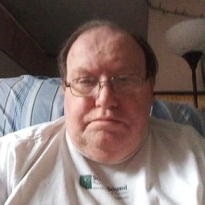 I'm single from Manchester Connecticut 67 no kids or ex-wife