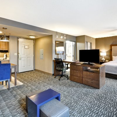 Homewood Suites by Hilton Hartford South/Glastonbury and is your ALL-SUITE option in the upscale Hartford suburb of Glastonbury, CT.