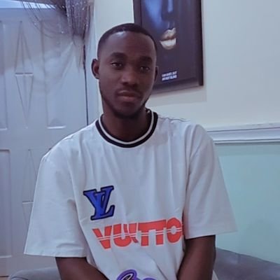 Follow me because there is no excuse for laziness... I belong to Jesus, Barcelona to the world 🌎 💡🦅🦅 wizkid fc. Talk to me about politics. future politician