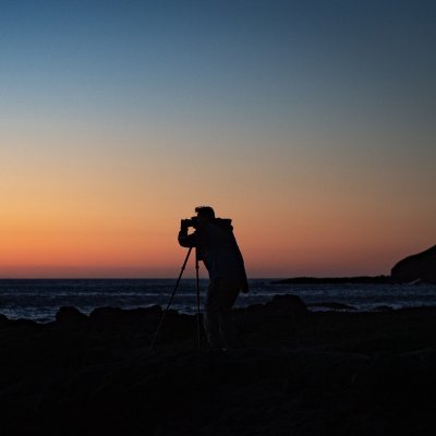 Living my best life, Photographer, Retired seller of beer and hot dogs, Trying to leave the planet a better place for my kids.  Go Bills!