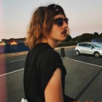 Stuffs (@stuffss_) 's Twitter Profile