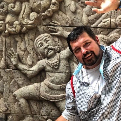 BigPoppa523's profile picture. 