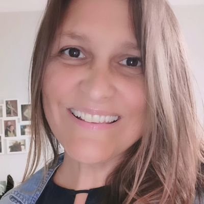🌿 Healing Entrepreneur — negocios que te sanan mientras crecen
✍️ Ikigai | AI | Marketing | Personal Brand | Bujoscrap terapéutico