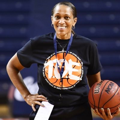 @PennStateWBB Associate Head Coach • Former @AuburnWBB Head Coach & @Georgetown WBB Head Coach • @penn_state Grad • Mom x2❤️• Coaching with Excellence🏀