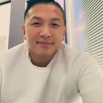 Richmon52122213's profile picture. I'm an honest person