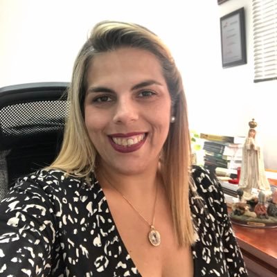 Contador Público UCAB. Socia Servicios Tributarios PwC Venezuela. Coach Organizacional. Mis comentarios son en nombre propio y bajo mi responsabilidad 🇵🇹&🇻🇪