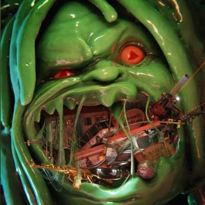 MisterMoonShots's profile picture. degen. here for entertainment.