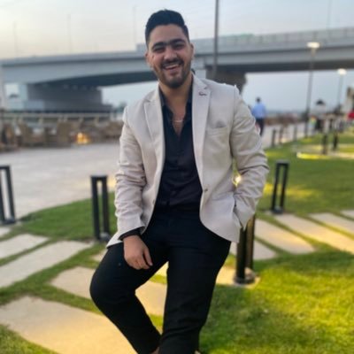 Faaressaeed's profile picture. Bio is For People Who Is Simply Defined