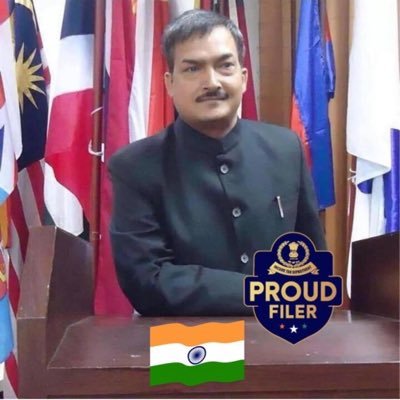 Civil Servant, Indian Postal Service, Postmaster General, Mails & BD Lucknow, Uttar Pradesh. Alumnus @UoA_official @LBSNAA_official, Jai Hind 🇮🇳