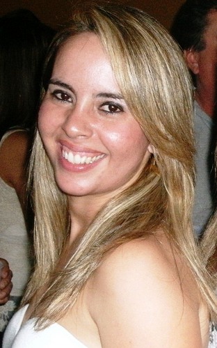 Levo esse sorriso porque já chorei demais!!!