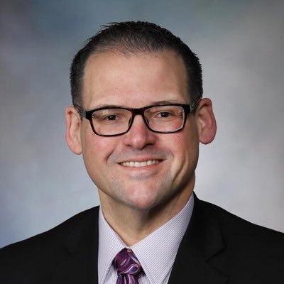 Internal Medicine Consultant, Assistant Professor of Internal Medicine and Anesthesiology, Mayo Clinic Florida. Opinions are my own. RT are not endorsements.