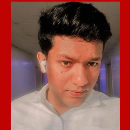 कलमकार हूं ,सच ही लिखता हूं ,
तुम मेरी बातों का बुरा मानना छोड़ दो।
सच लिखने से पहले इजाजत लूंगा तुमसे ,
तुम यह ग़लतफ़हमियां पालना छोड़ दो ।