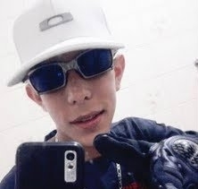 sou mlQ,' dahoRa,' orkut ? tenho naum', poQ, os invejO rakeia,' ci Qiser msn', tae' renanqzloriginal@live.com