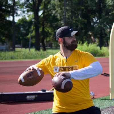 Valparaiso University- Tight Ends Coach