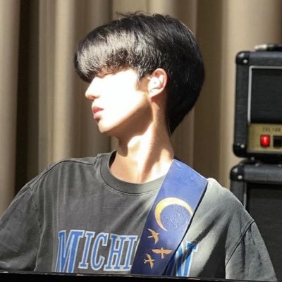 leebitknows's profile picture. she/her || a fan account of @XH_official