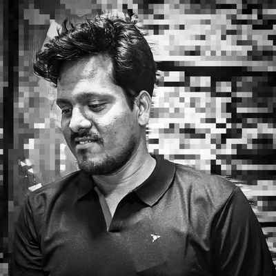 RaviKompelli's profile picture. artist ✍️