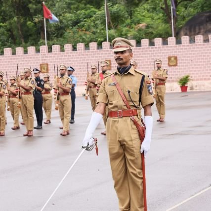 IPS 2021 l Kerala cadre l Former Divisional Security Commissioner/Bombay at IRPFS l Former Asst Cmdt at CISF l Opinions are Personal l RTs not endorsements l