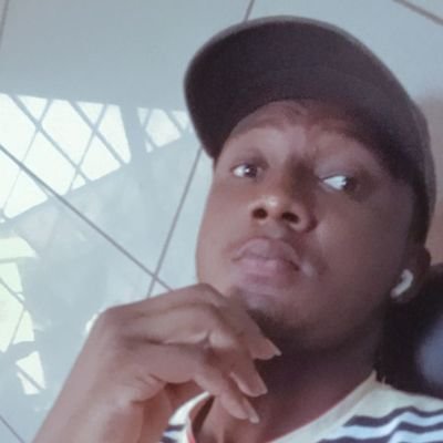 PhilemonAdjondi's profile picture. Die hard chelsea fan.
I follow back too👍