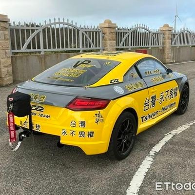 qwerty841120's profile picture. 老肥宅