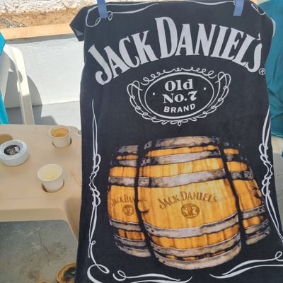 kekoazad's profile picture. OKUR-YAZAR(okuyup yazabilen)