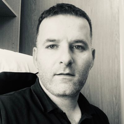 Civil Engineer | Tony Hsieh & Zappos Fan | Knowing himself better after his 40's |Someone who loves the 80s and 90s |Someone who dreams of living Ureki/Georgia