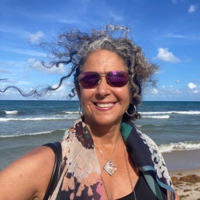 #IndianRiverLagoon blogger💧#StLucieRiver historian; former: teacher, mayor, commissioner, Constitution Revision Commission & SFWMD Governing Board appointee.