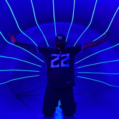 Tennessee Titans fan from London who’s followed the team since the 1980s Oilers days.