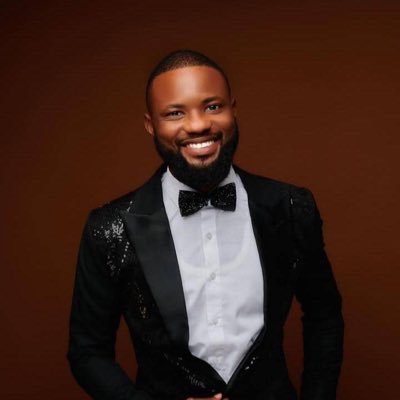 The most sought after premium mc in Nigeria.
Weddings, birthdays and corporate events
For bookings:
Call - 09033354747
Whatsapp - 08122486801
IG:@dareogunleye