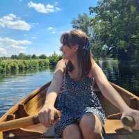 Sarah Wilson (@sarahewilsonxo) 's Twitter Profile Photo