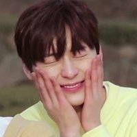 ν©λΈπ (@hmh__199589) 's Twitter Profile