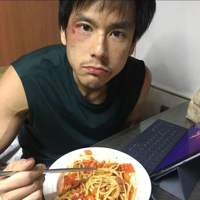 qQXiLeMVppGKV2q's profile picture. 约+