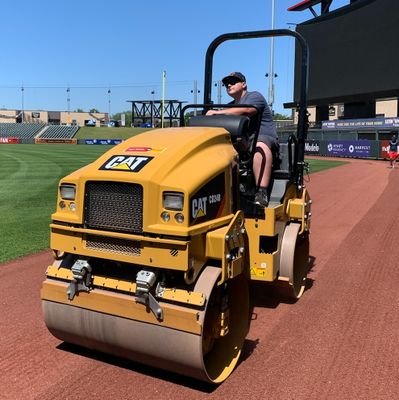 HeinkeIan's profile picture. 