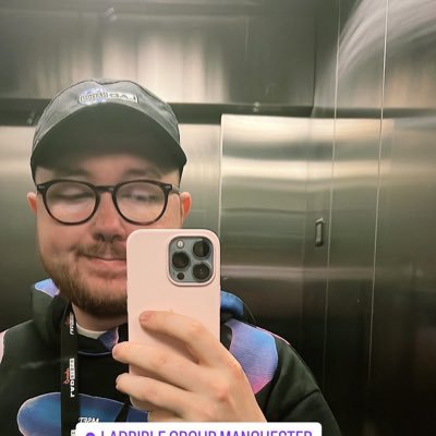 Josh_0112's profile picture. 