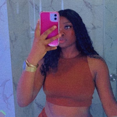 Cynthia_ace's profile picture. Do you need quality handmade shoes? Check my IG: @aceluxo personal page: @cynthace