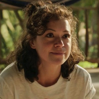 961B91 | Provavelmente sou a Tatiana Maslany se passando por mim. https://t.co/ROCCwHXyZk…
