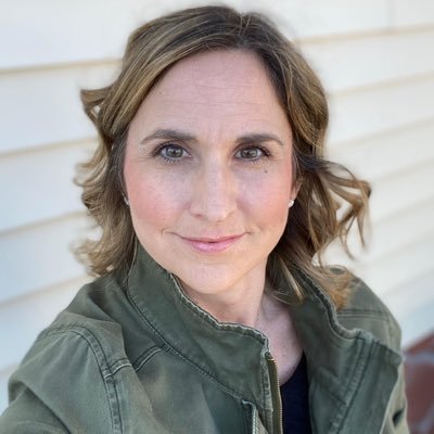 mollietre's profile picture. Changing the world, one student at a time.