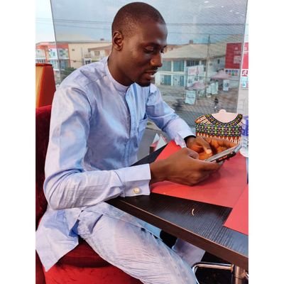 Growth Management, Tech Enthusiast.
https://t.co/zApKw9V9eD
Financial Services ex- @payviceapp,
owner at Zeam Collection
#teamFCB YSU