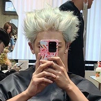 I can play by the rules of the game. #찬열 I love you through spring, summer, falls and winter.