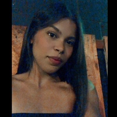 Baronesa1e's profile picture. 🌈