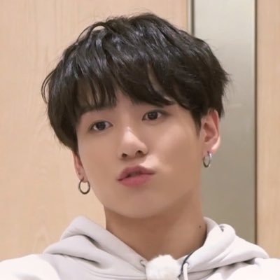 26. she/her. bi. brown. i like to think i can write. | yoongi biased jinkook trash aka i run @yoonjinkookfest | survived seeing agust d, j-hope, jin, txt & bibi